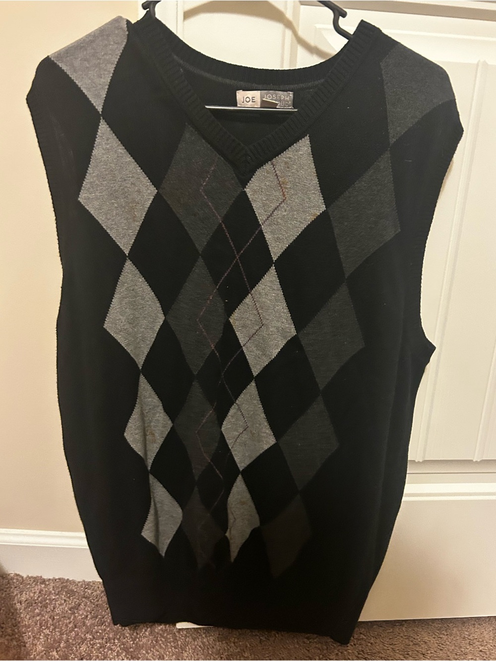 Joseph Abboud Argyle Sweater Vest Men’s L Black Gray V-Neck